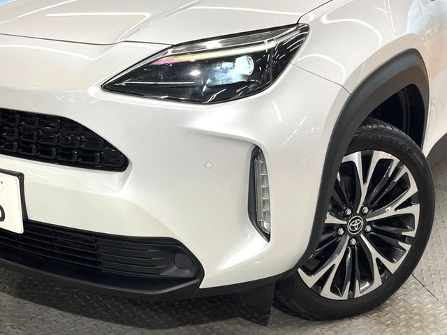 TOYOTA YARIS CROSS 2023