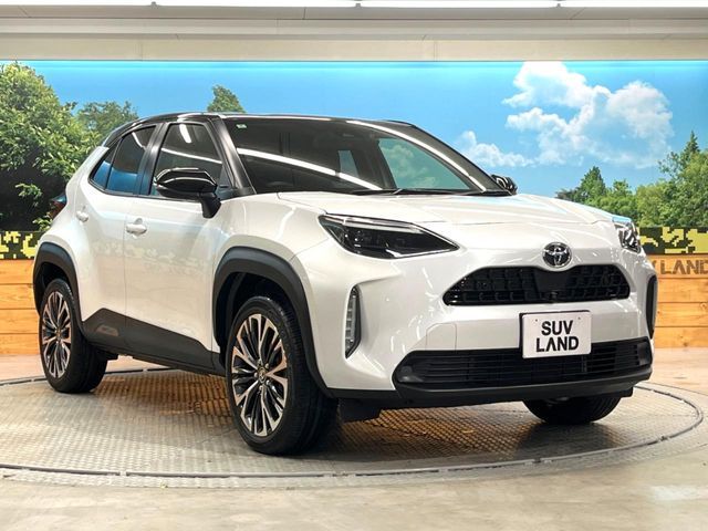 TOYOTA YARIS CROSS 2023