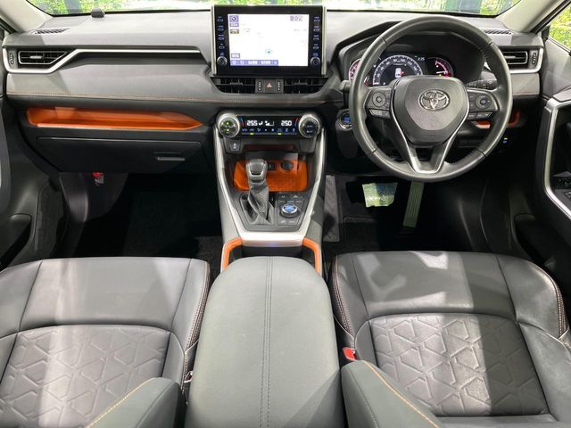 TOYOTA RAV4 4WD 2021