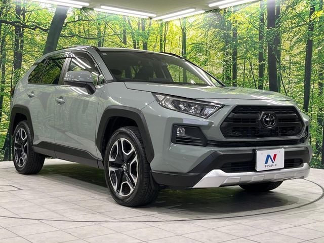 TOYOTA RAV4 4WD 2021
