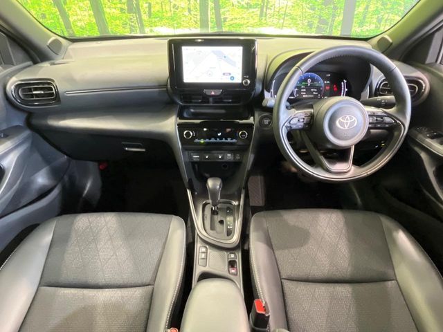 TOYOTA YARIS CROSS 2025