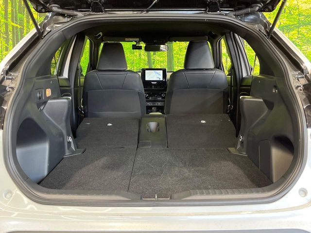 TOYOTA YARIS CROSS 2025