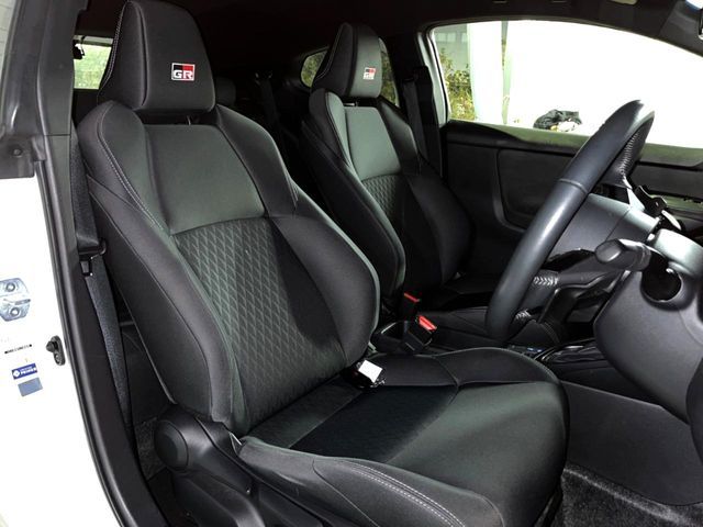 TOYOTA GR YARIS 2021