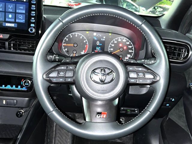 TOYOTA GR YARIS 2021