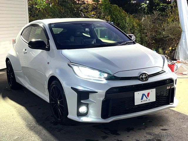 TOYOTA GR YARIS 2021