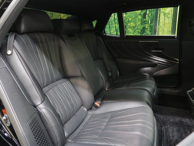 TOYOTA LEXUS LS500h 2018