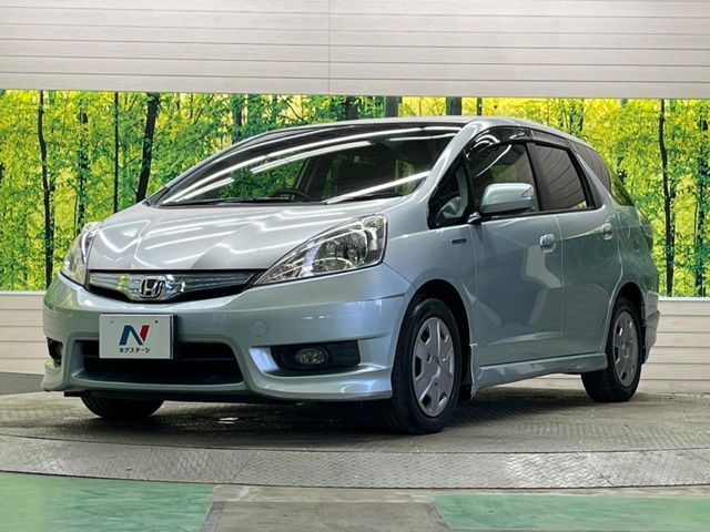 HONDA FIT SHUTTLE HYBRID 2013