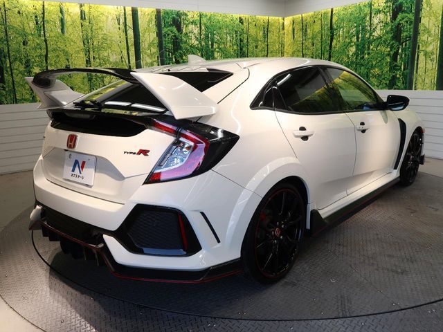 HONDA CIVIC hatchback 2017