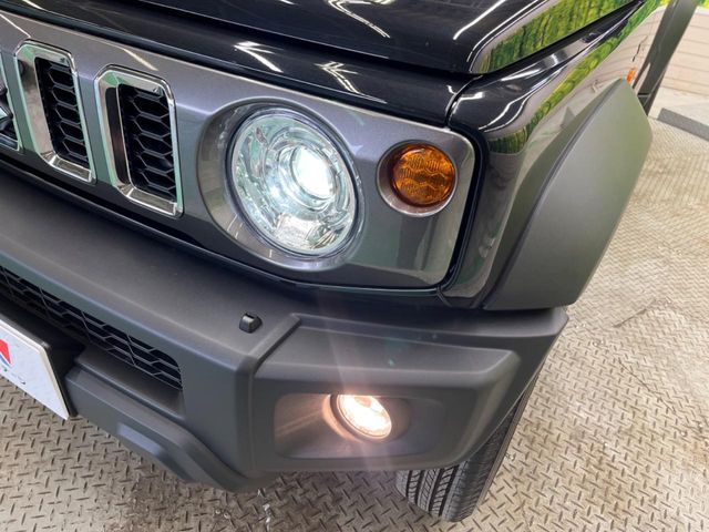 SUZUKI JIMNY NOMADE 2025