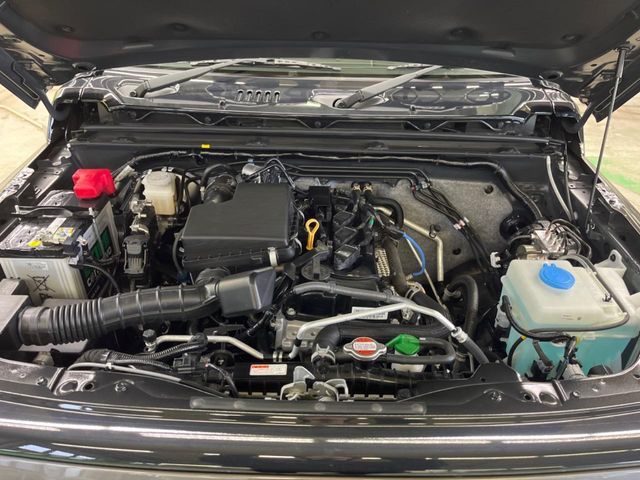 SUZUKI JIMNY NOMADE 2025