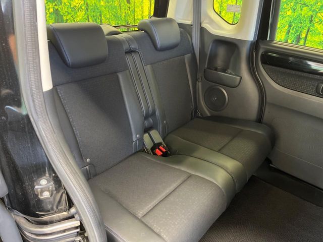 HONDA N BOX CUSTOM 2017