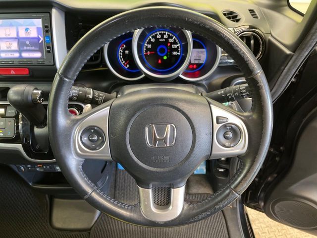 HONDA N BOX CUSTOM 2017