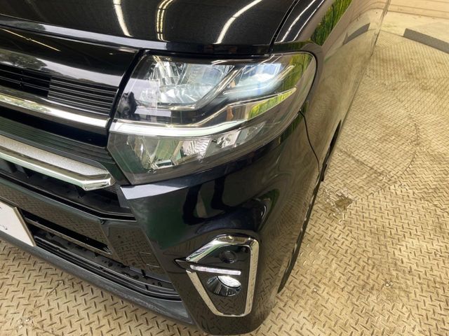 DAIHATSU TANTO CUSTOM 2019