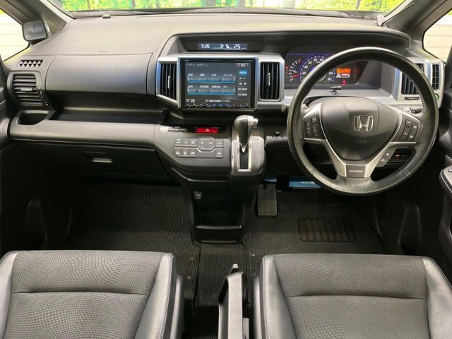 HONDA STEPWAGON SPADA 2014