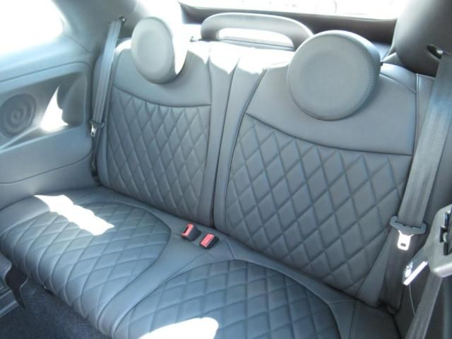 FIAT ABARTH 695C 2024