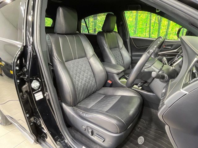 TOYOTA HARRIER 2WD 2019