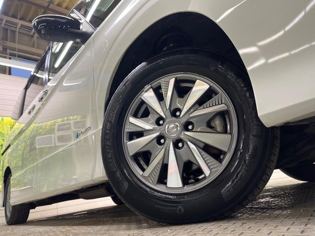 NISSAN SERENA  WG 2018