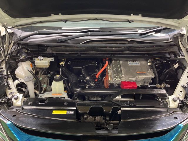 NISSAN SERENA  WG 2018