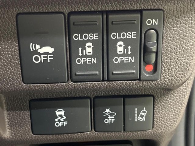 HONDA FREED HYBRID 2018