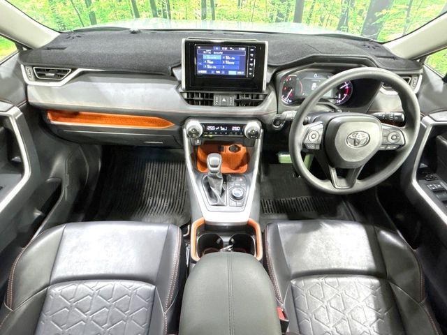 TOYOTA RAV4 4WD 2019