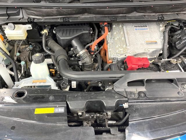 NISSAN SERENA  WG 2018