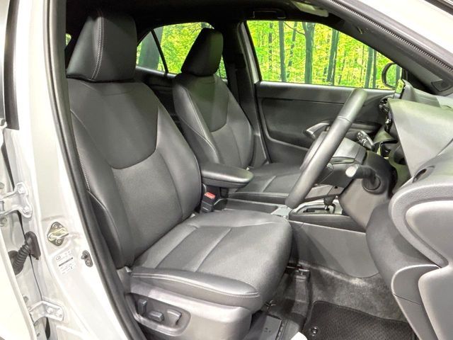 TOYOTA YARIS CROSS 2025