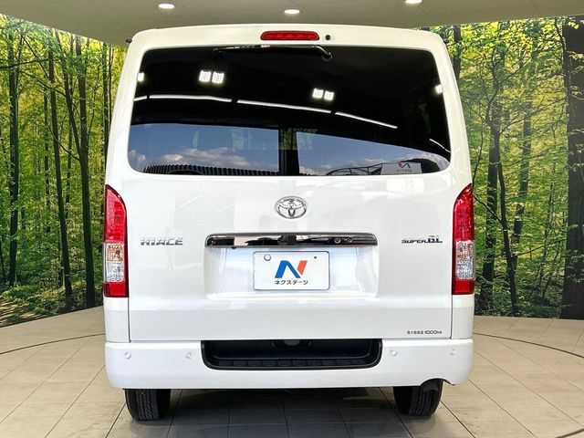 TOYOTA HIACE van 2WD 2024