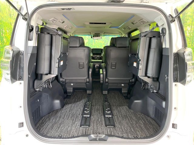 TOYOTA VELLFIRE 2018