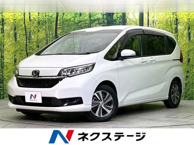 HONDA FREED HYBRID 2023