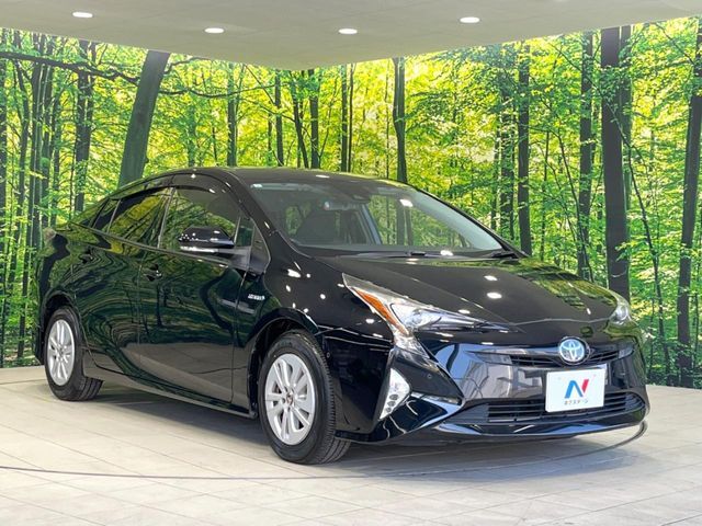 TOYOTA PRIUS 2017