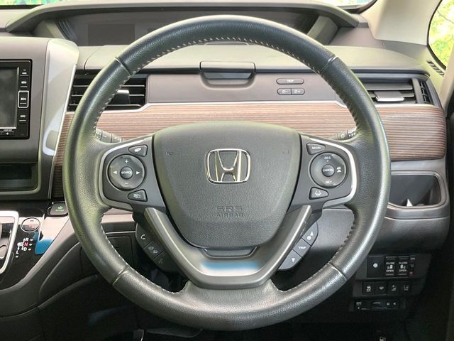 HONDA FREED plus HYBRID 2020