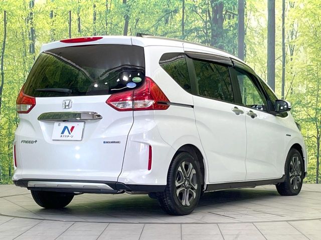 HONDA FREED plus HYBRID 2020