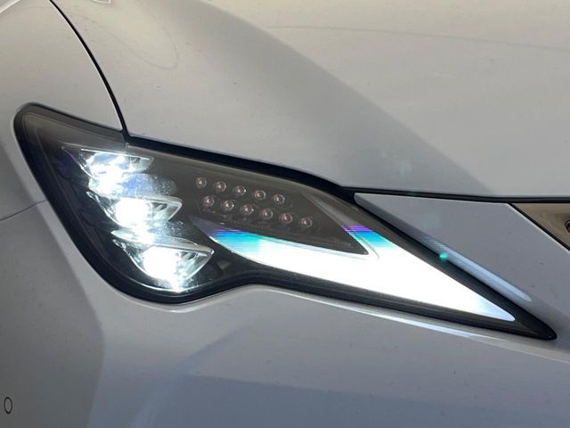 TOYOTA LEXUS RC300h 2019