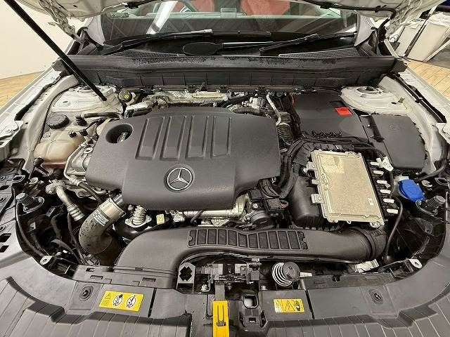 MERCEDES BENZ MERCEDES BENZ GLB 2022