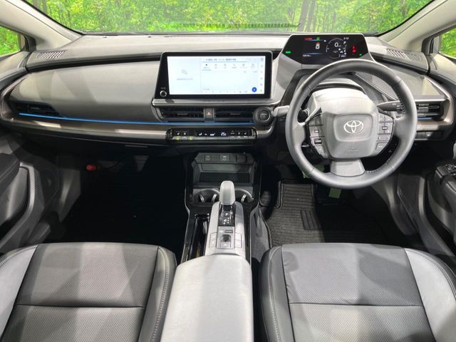 TOYOTA PRIUS PHV 2023