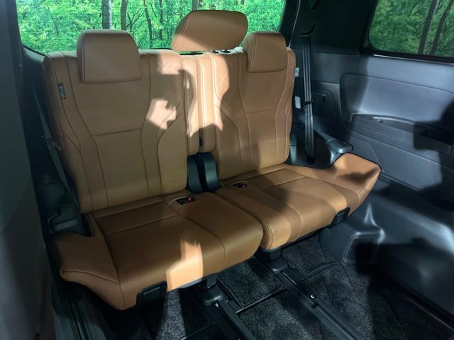 TOYOTA VELLFIRE  HYBRID 2025