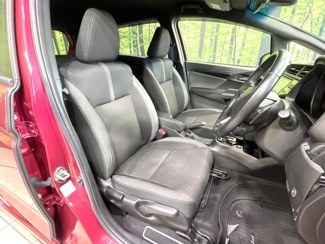 HONDA FIT HYBRID 2017