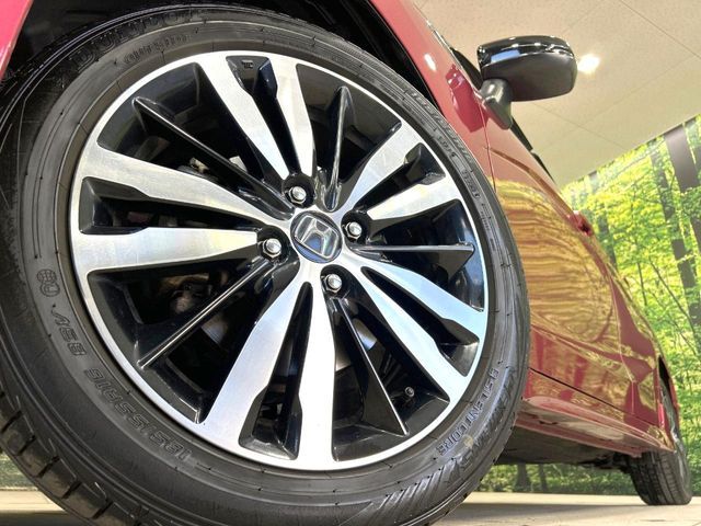 HONDA FIT HYBRID 2017