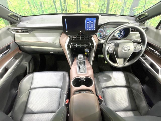 TOYOTA HARRIER HYBRID 2021