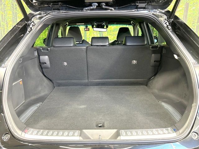 TOYOTA HARRIER HYBRID 2021