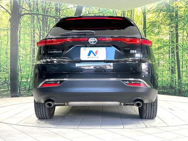 TOYOTA HARRIER HYBRID 2021