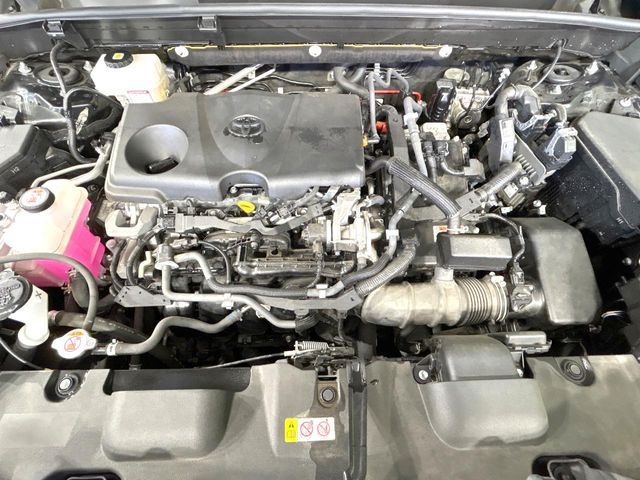 TOYOTA HARRIER HYBRID 2021