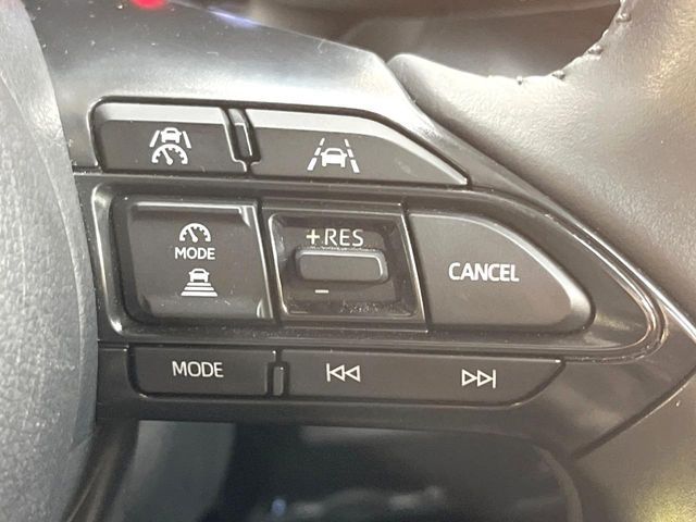 TOYOTA YARIS CROSS 2025