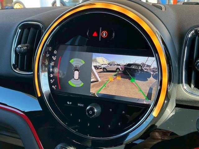 BMW MINI CROSSOVER 2022