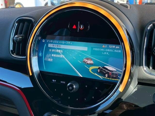 BMW MINI CROSSOVER 2022