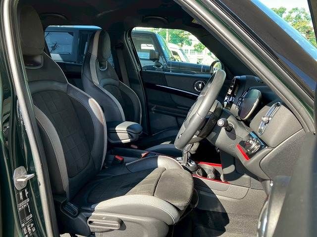 BMW MINI CROSSOVER 2022