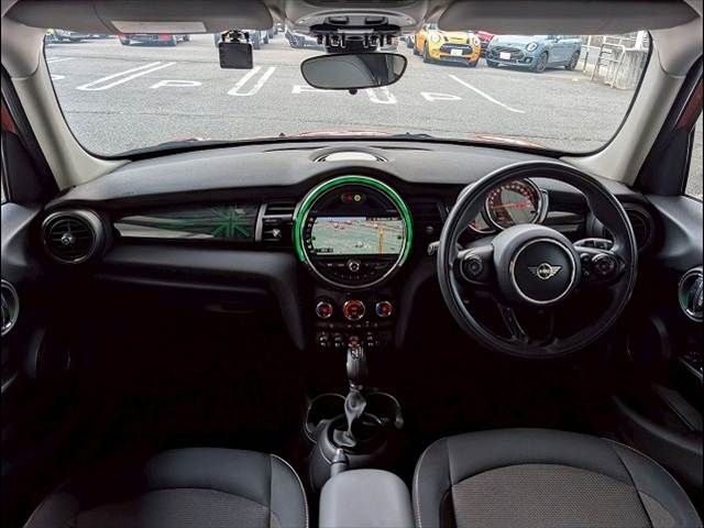 BMW MINI COOPER D 5DOOR 2019