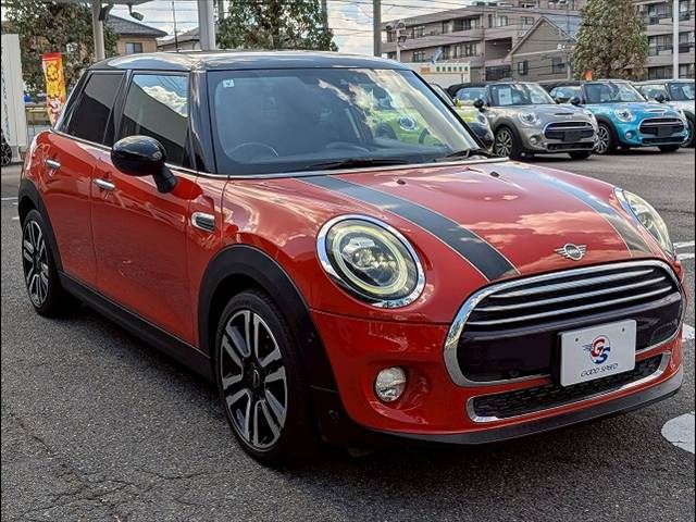 BMW MINI COOPER D 5DOOR 2019