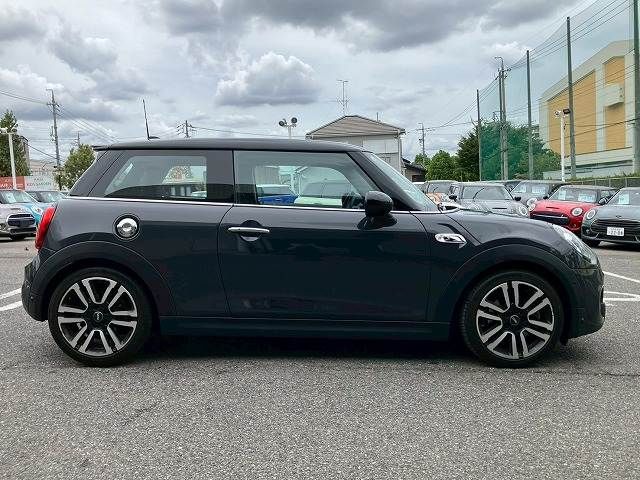 BMW MINI COOPER S 2019