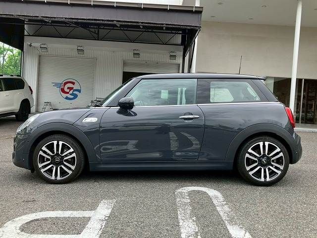 BMW MINI COOPER S 2019